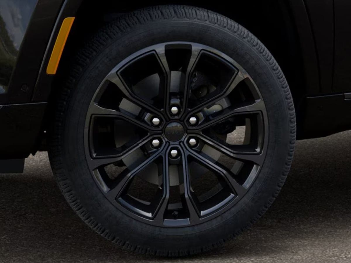 2026 Jeep Grand Wagoneer Summit Reserve 4WD — photo 5