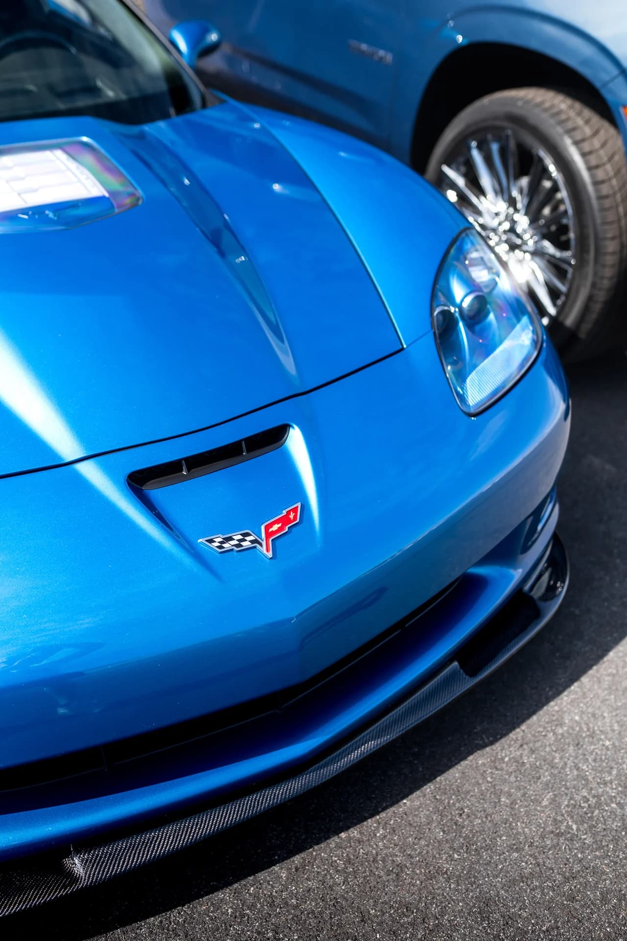 2010 Chevrolet Corvette ZR1 — photo 4