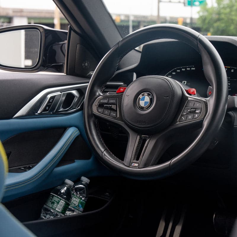 2022 BMW M4 Competition — photo 3