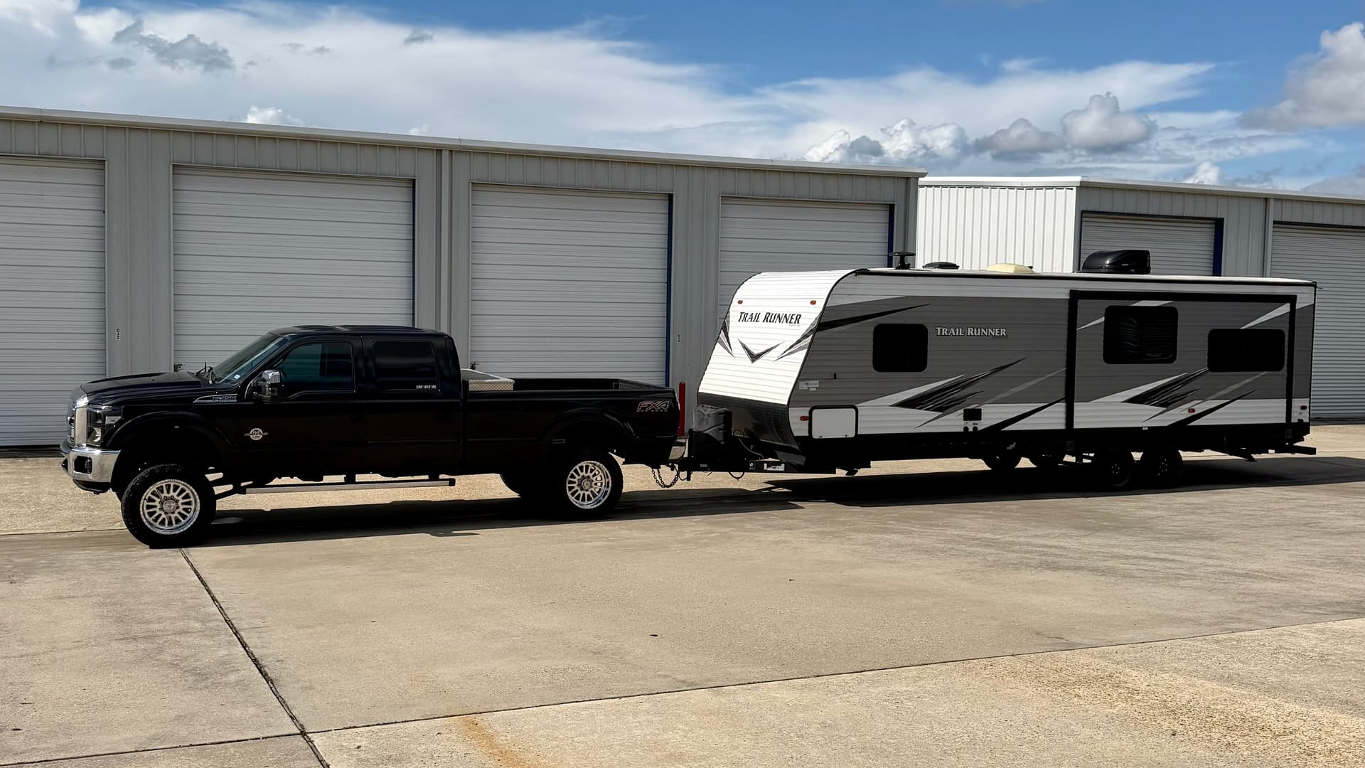 2013 Ford F-350 — photo 4