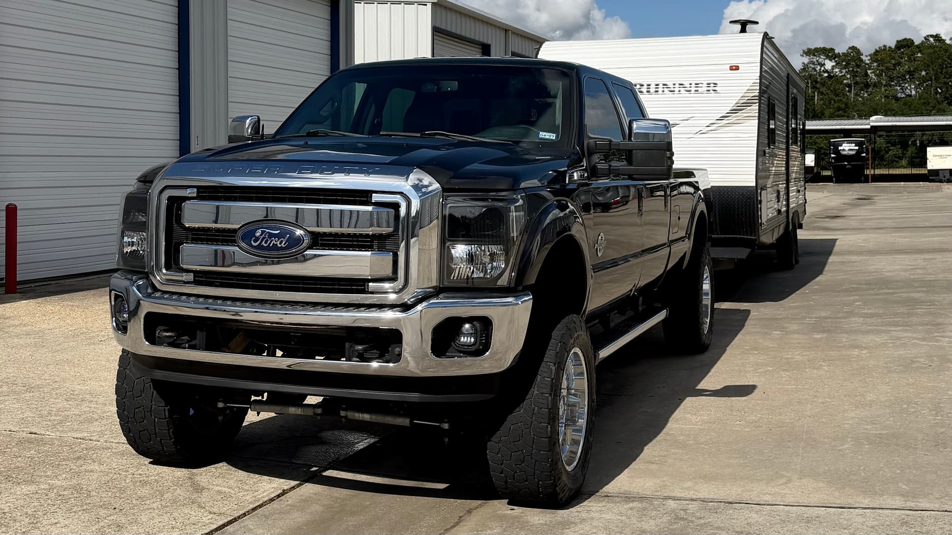 2013 Ford F-350 — photo 2