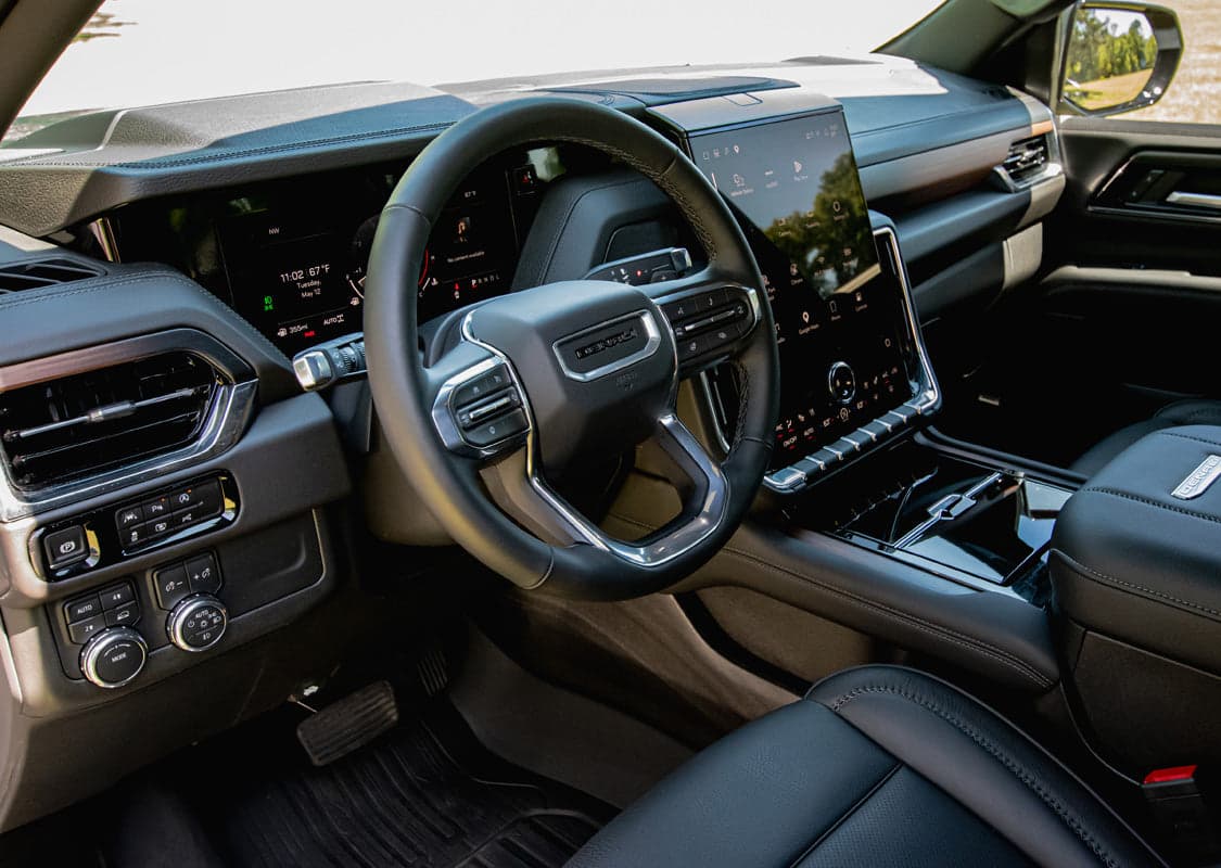2026 GMC Yukon XL Denali — photo 4