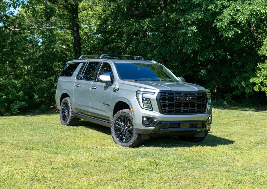 2026 GMC Yukon XL Denali — photo 5
