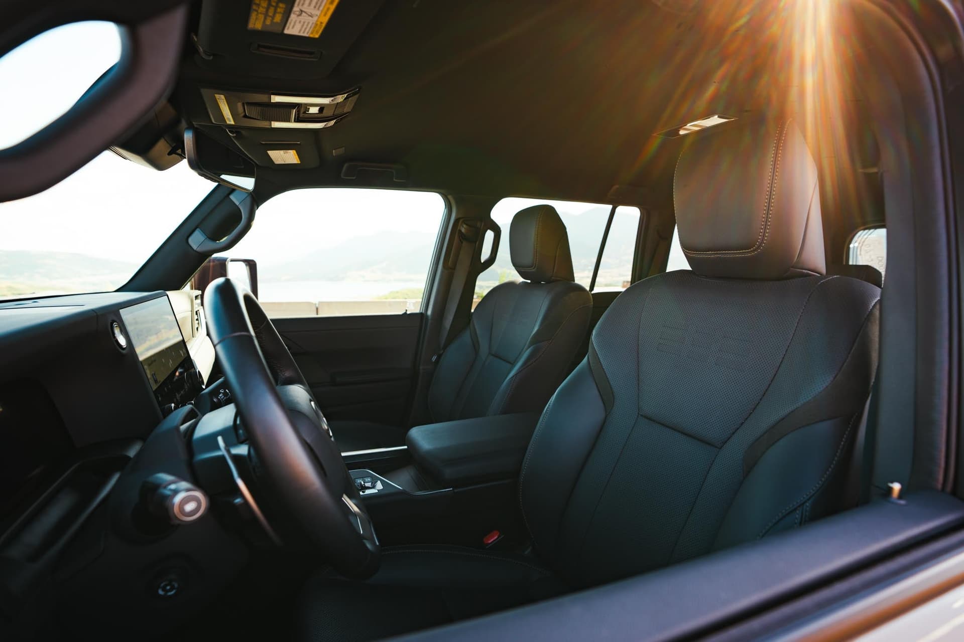 2025 Lexus GX 550 Overtrail — photo 10