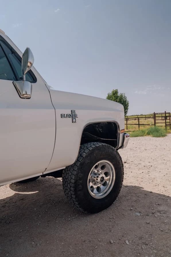 1986 Chevrolet K5 Blazer — photo 11