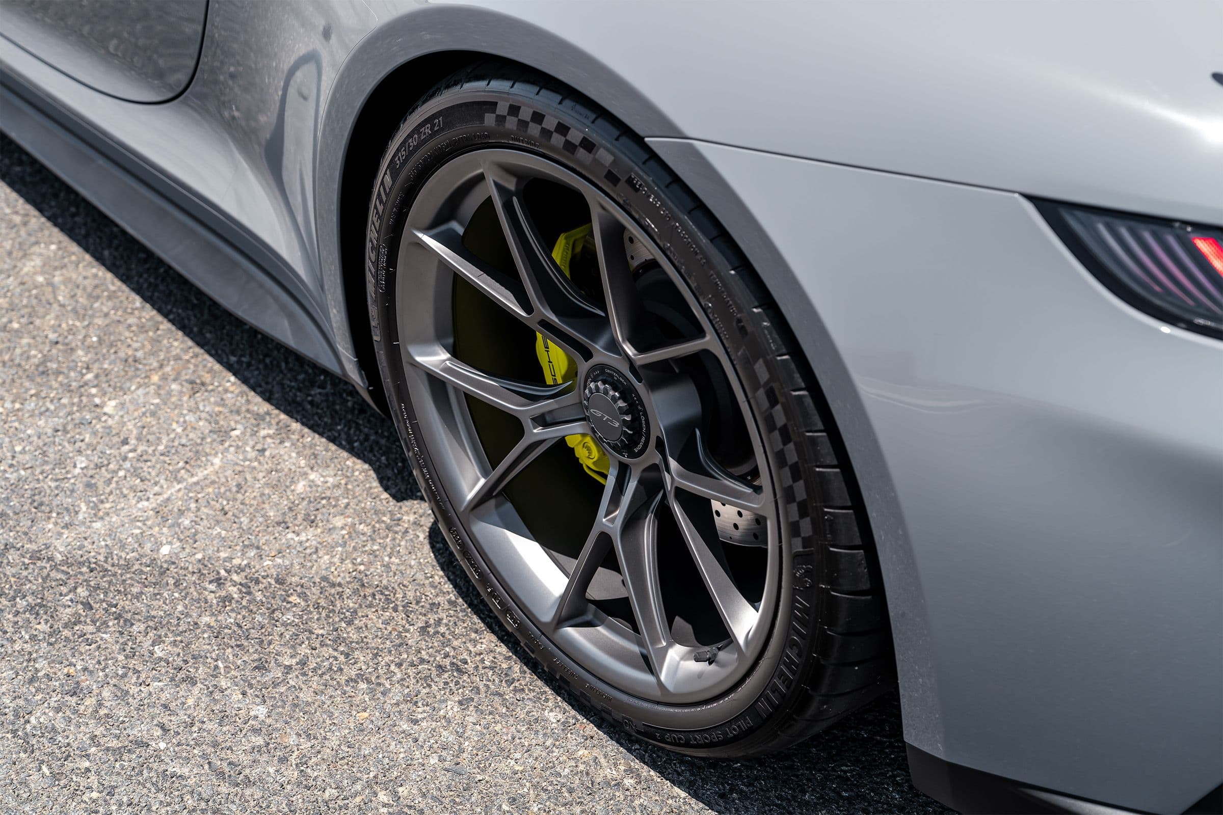 2023 Porsche 911 GT3 — photo 9